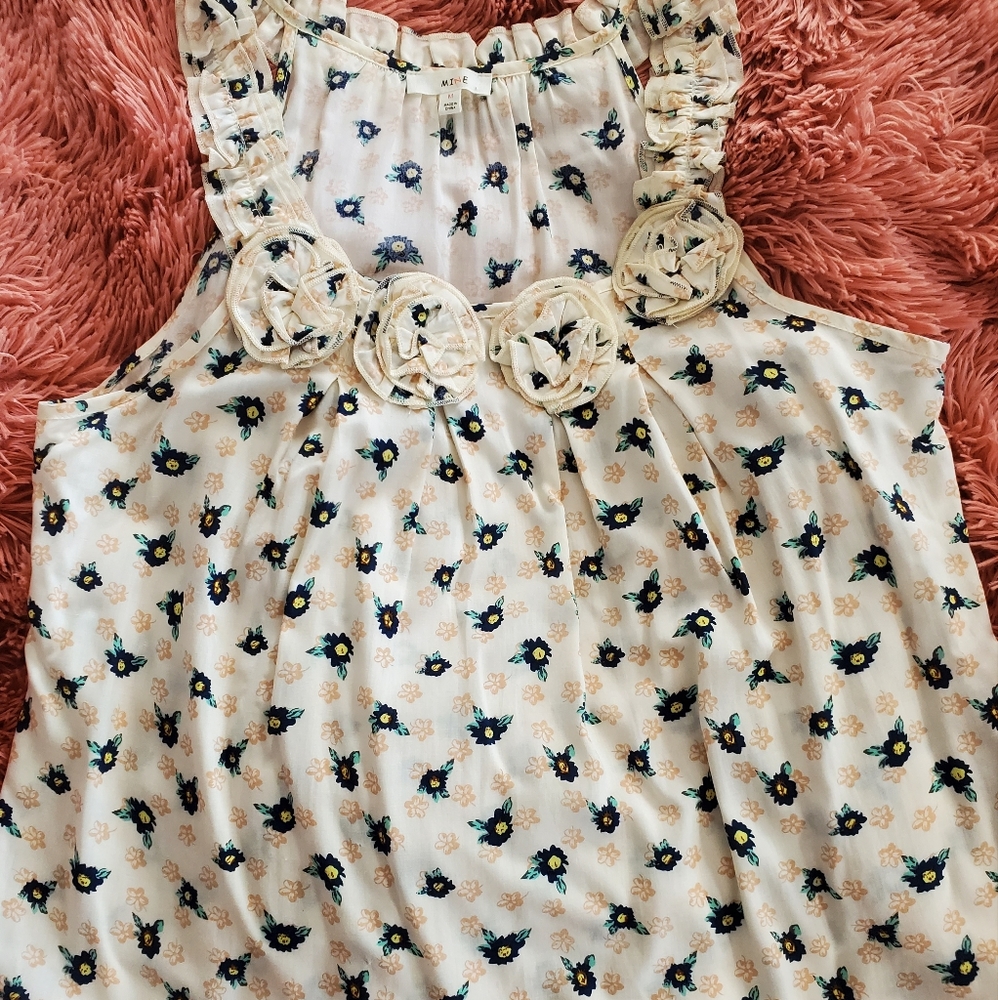 Sleeveless Floral Top